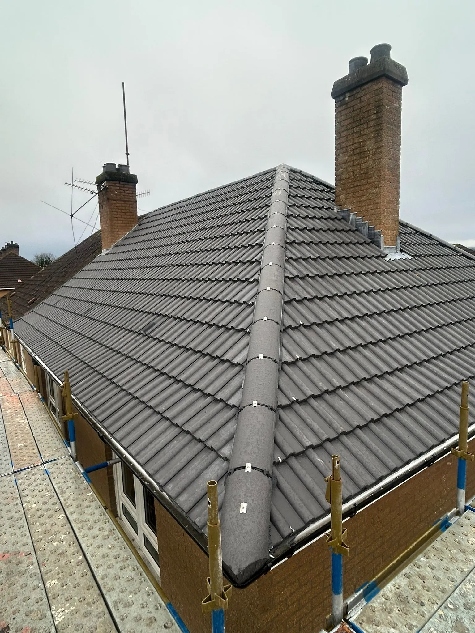 NEW ROOF INSTALLATION